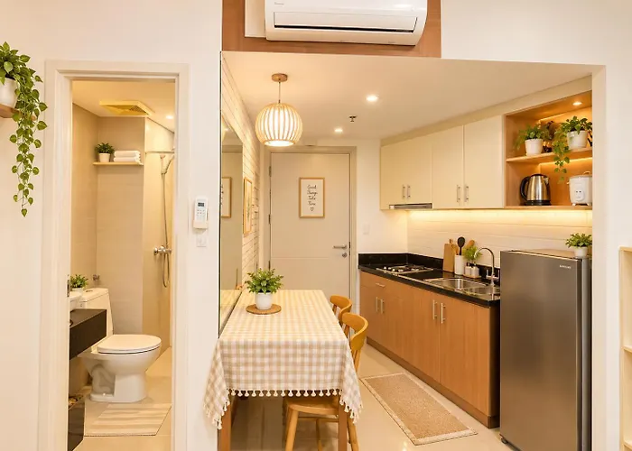 Rose150newportpasay * マニラ市